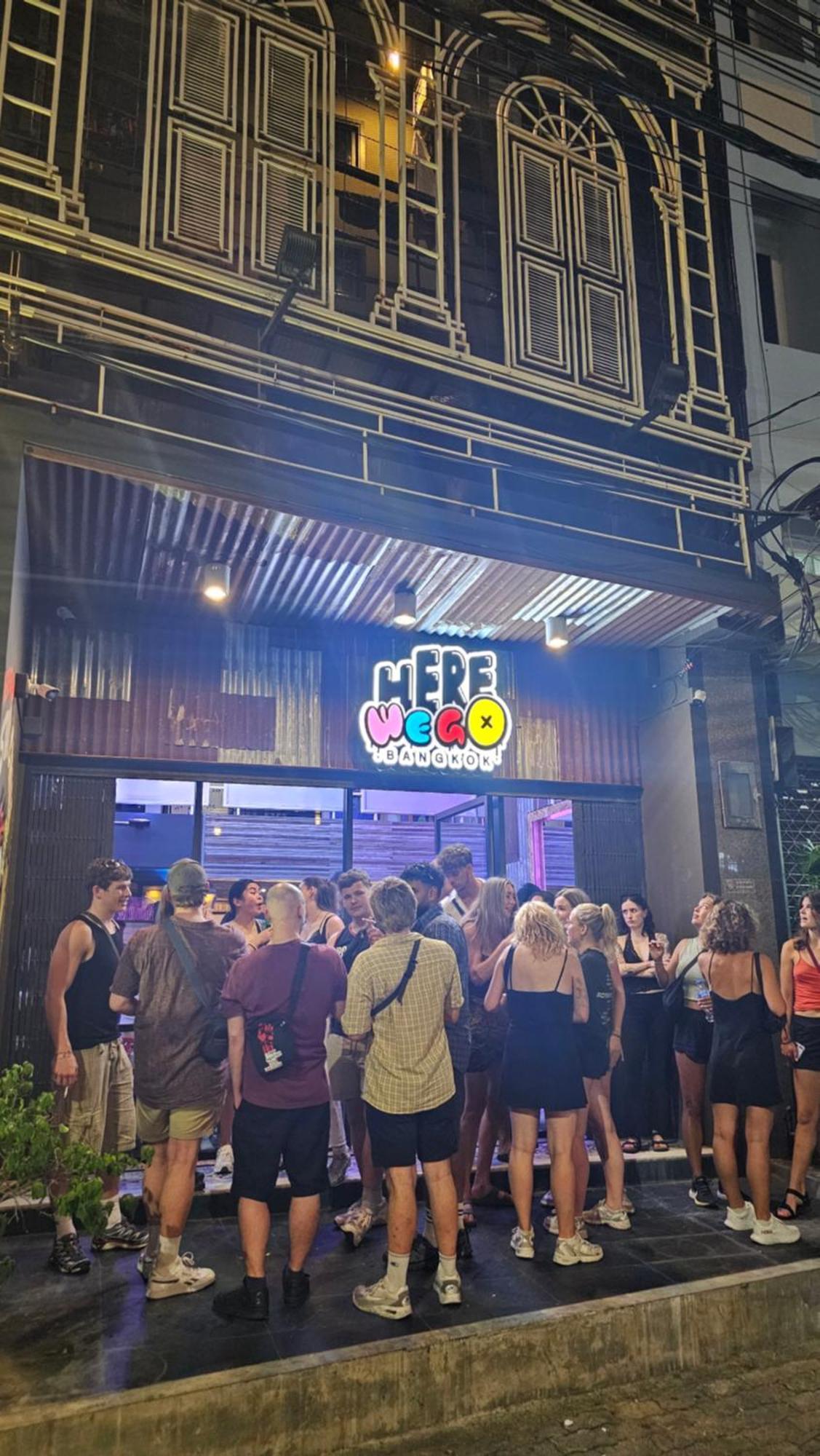 Here We Go Bangkok Buitenkant foto